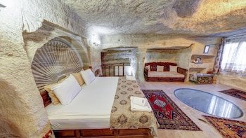 Chelebi Cave House Hotel