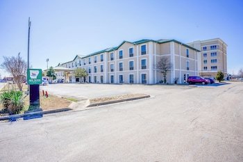 Ark Suites