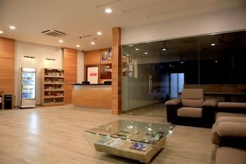 Ming Paragon Hotel & Spa