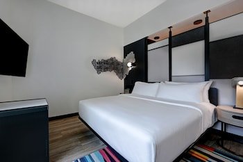 Aloft Mooresville