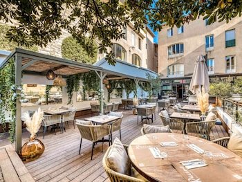 Hôtel Mercure Pont d'Avignon Centre