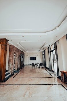Essence Classic Hotel