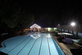 Woodland Resort