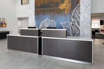 La Quinta Inn & Suites by Wyndham Meridian
