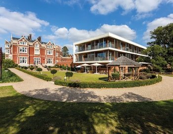 Wivenhoe House