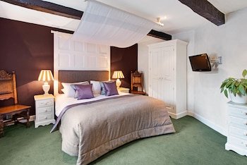 Hipping Hall Hotel & Restaurant