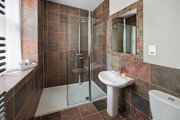 Hipping Hall Hotel & Restaurant