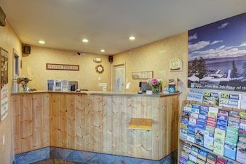 Pepper Tree Inn