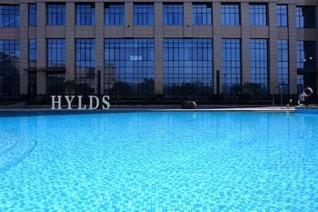 Landison Grand World Hotel Dongyang Garden Hotel