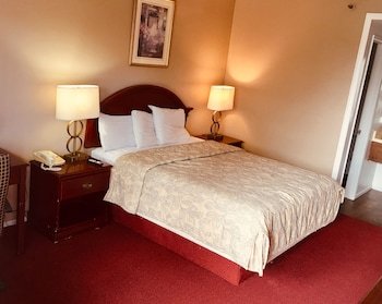 Park Avenue Inn & Suites