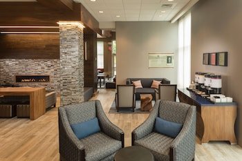 Hampton Inn & Suites Asheville Biltmore Village