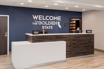 Hampton Inn and Suites Manteca