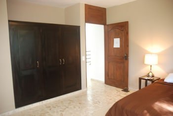 E&J Boutique Residences