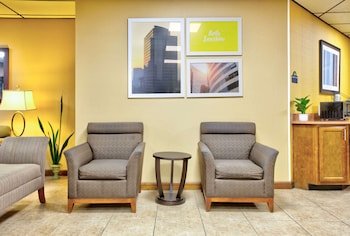 Days Inn by Wyndham Batesville