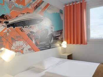 B&B HOTEL Böblingen