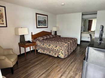 Executive Inn