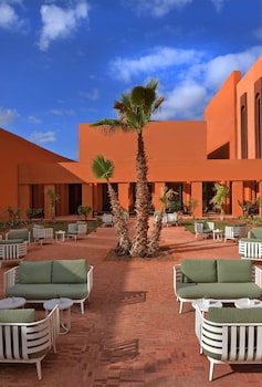 Doubletree By Hilton Ben Guerir Hotel & Residences