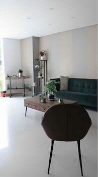 Infinity Hotel