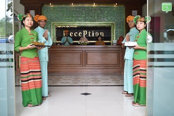 The Hotel Nyaung Shwe - Inle