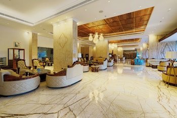 Araliya Beach Resort & Spa