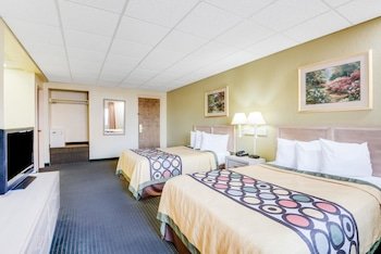 Super 8 by Wyndham Port Clinton