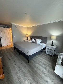 Oceano Inn