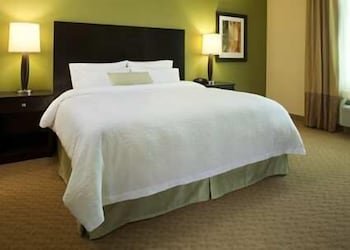 Hampton Inn Magnolia
