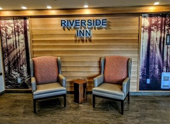 Riverside Inn