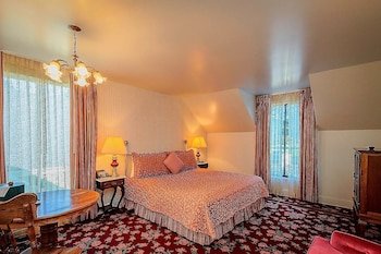 The Hill House Inn Mendocino