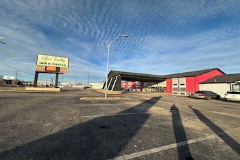 River Valley Inn and Suites By Belvilla