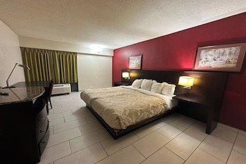 River Valley Inn and Suites By Belvilla