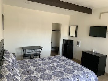 Starlite Motel