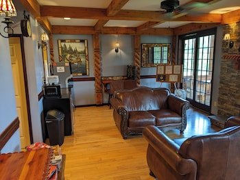 August Lodge