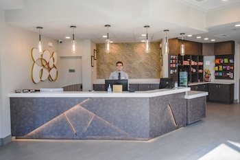 Euro-Suites Hotel