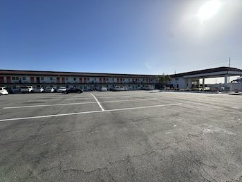 Dixie Orange County