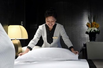 Howard Johnson by Wyndham IFC Plaza Ningbo