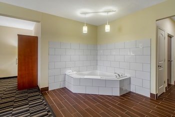 Comfort Suites Danville