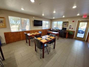 Super 8 by Wyndham Wickenburg AZ