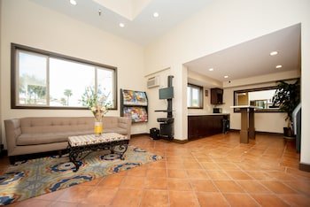 Casa Bella Inn Huntington Park