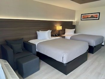 Red Roof Inn & Suites Wyhteville