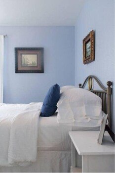 Ventura Beach Cottage
