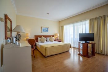 Presa Di Finica Hotel & Suites