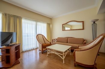 Presa Di Finica Hotel & Suites