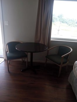 Dixie Plaza Motel