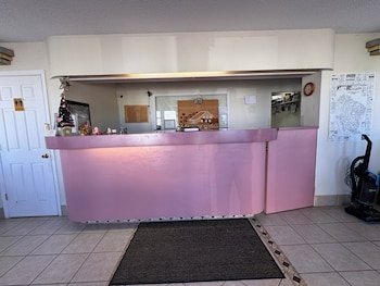 Whispering Pines Motel