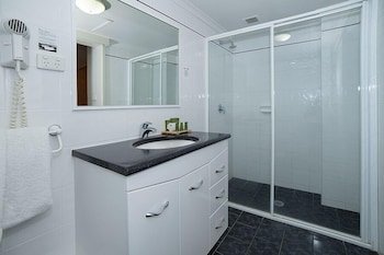 Townhouse Hotel Wagga