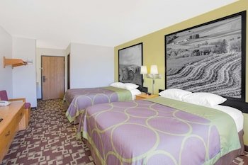 Super 8 by Wyndham Independence