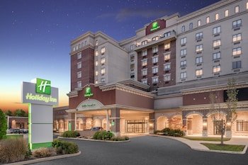 Holiday Inn Select Lafayette-City Centre