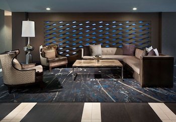 Embassy Suites Houston Near The Galleria