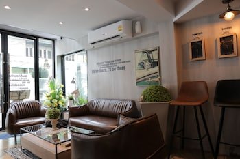 Sleep Walker Poshtel Hostel